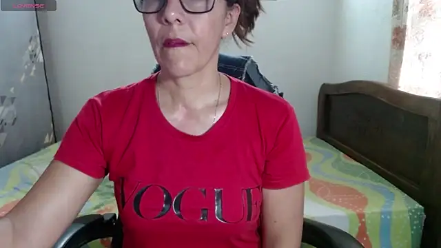Snapshot of horny_paty chatting on May 6, 2026, 9:19 pm horny paty online show from May 6, 2026, 9:19 pm