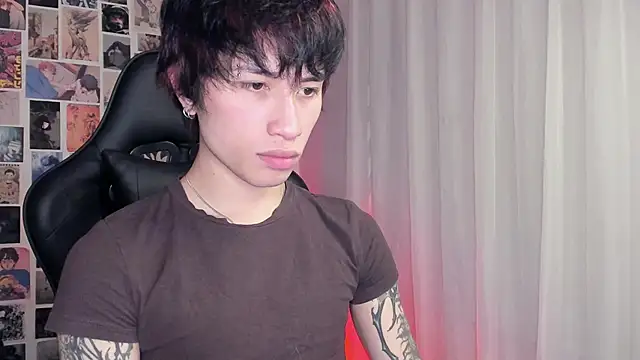 liamelf online show from October 20, 2025, 6:26 am