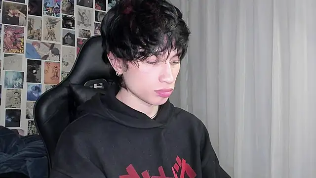 liamelf online show from September 19, 2025, 6:50 am