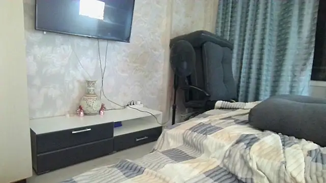 WindChristy online show from May 27, 2026, 10:28 pm