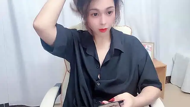 Toookiss online show from March 1, 2026, 1:33 pm