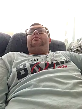 Javier bear online show from March 25, 2026, 3:00 pm