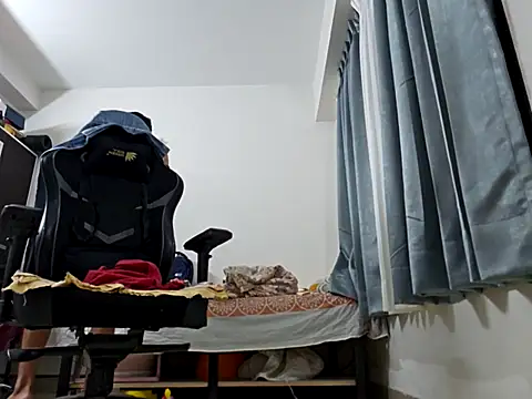 Snapshot of desi_strip_alfa chatting on February 18, 2025, 9:09 pm desi strip alfa online show from February 18, 2025, 9:09 pm