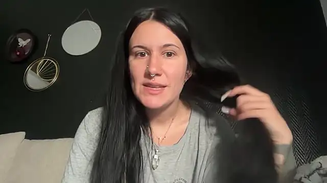 Furyofmoon online show from April 23, 2026, 6:42 am