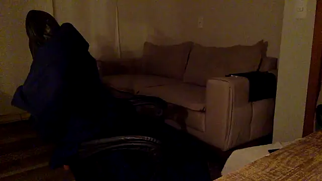 Smoker Ginger online show from February 25, 2026, 1:39 am