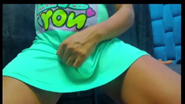 Snapshot of monsterdick_22cm chatting on January 15, 2026, 2:09 pm monsterdick 22cm online show from January 15, 2026, 2:09 pm