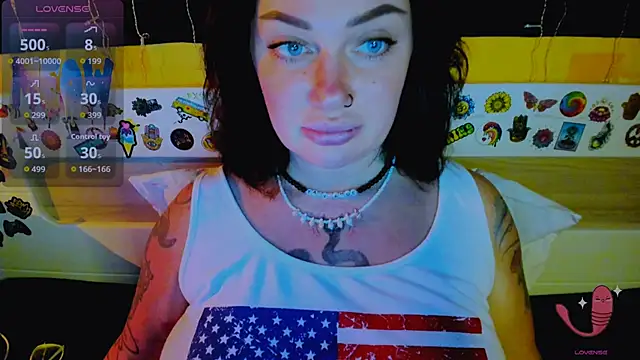 EllieOz online show from November 28, 2025, 4:18 pm