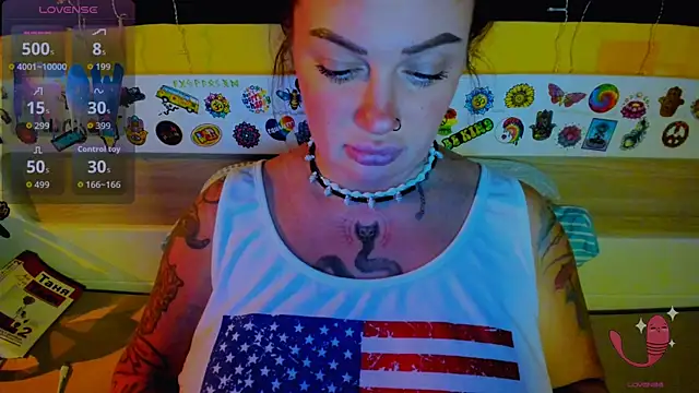 EllieOz online show from November 7, 2025, 7:51 pm