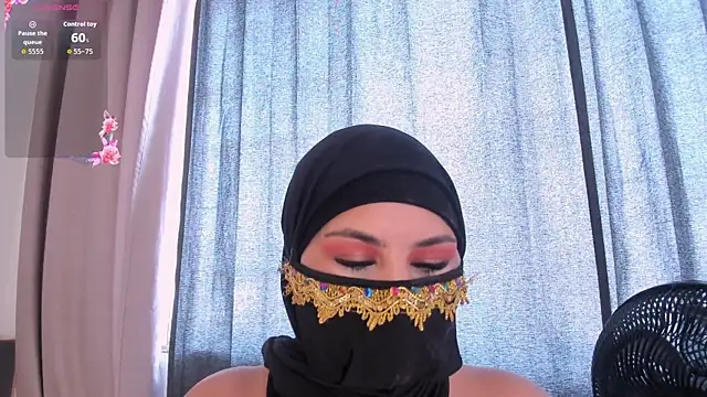 Snapshot of Amina_hafsa chatting on February 12, 2026, 7:24 pm Amina hafsa online show from February 12, 2026, 7:24 pm