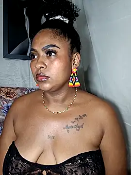 miss-jackson1 online show from February 18, 2025, 3:31 am