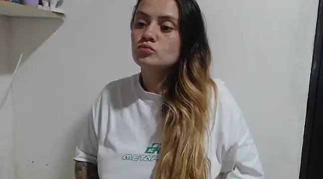 mia sepulveda  online show from January 26, 2025, 3:06 am