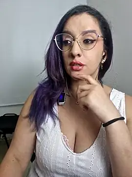 Snapshot of andreafetishx chatting on November 3, 2025, 8:56 pm andreafetishx online show from November 3, 2025, 8:56 pm