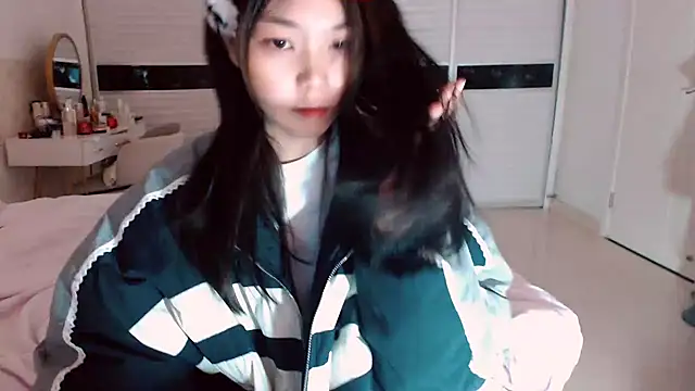 -Lucky Girl online show from January 15, 2026, 1:53 am