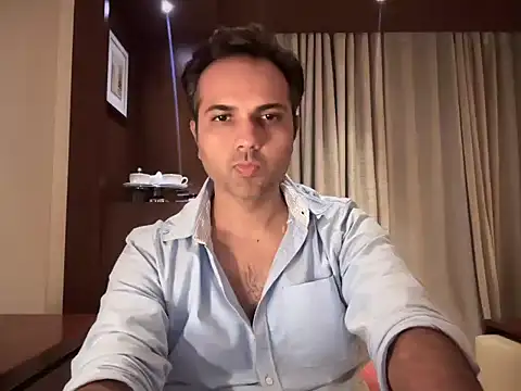 immog727 online show from November 24, 2025, 4:51 pm