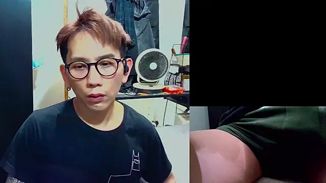 UndreamtM online show from March 23, 2026, 2:17 pm