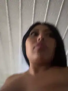 emmyjhonson07 online show from April 16, 2026, 10:12 pm