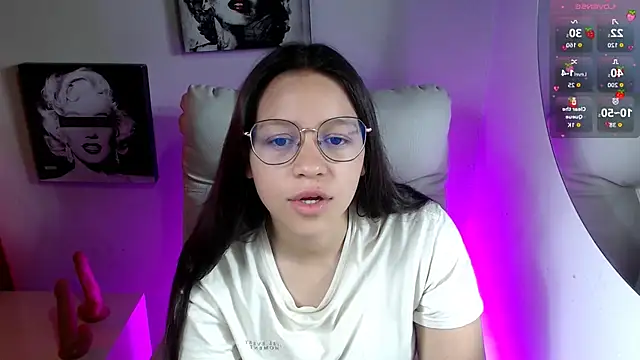 Snapshot of SamanthaRoldaan chatting on November 15, 2025, 3:05 pm SamanthaRoldaan online show from November 15, 2025, 3:05 pm