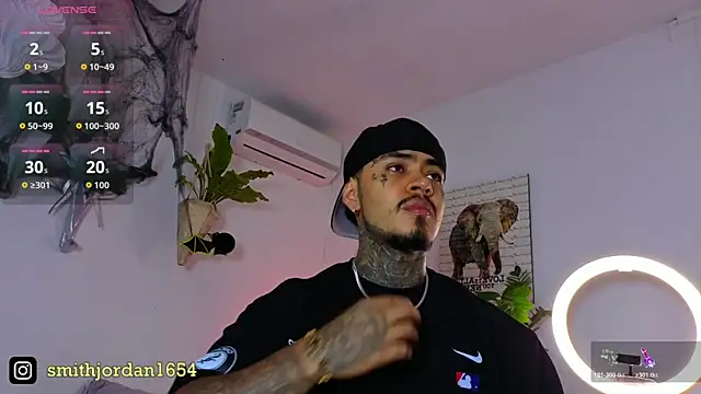 JordanSmiith  online show from November 5, 2025, 9:18 pm