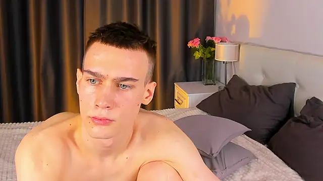 Kevin Kesi online show from February 2, 2025, 9:18 am