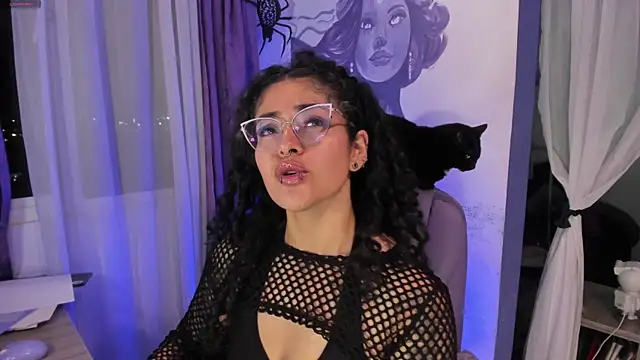 witchviolet online show from November 25, 2025, 11:59 pm