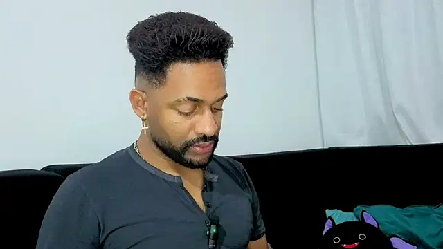 bbcblackhot34 online show from November 13, 2025, 3:43 am