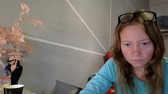 Snapshot of Jony_Marta chatting on March 3, 2025, 5:31 pm Jony Marta online show from March 3, 2025, 5:31 pm