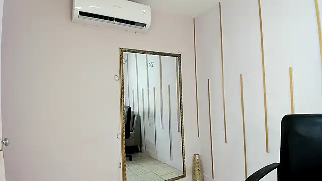 Nayariskaya online show from February 18, 2026, 6:48 pm