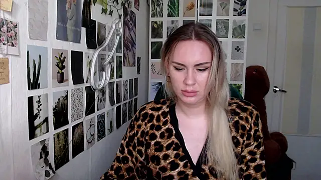 CapriScorpion online show from September 25, 2025, 11:27 am