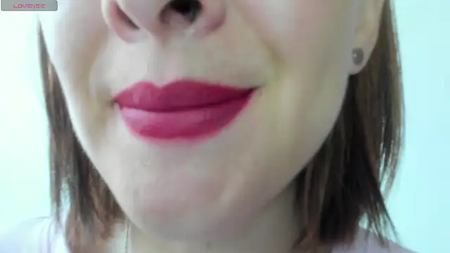 queen fetish online show from March 31, 2026, 4:53 pm