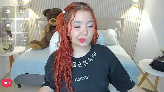 Atenea cuteee online show from March 5, 2026, 2:08 am