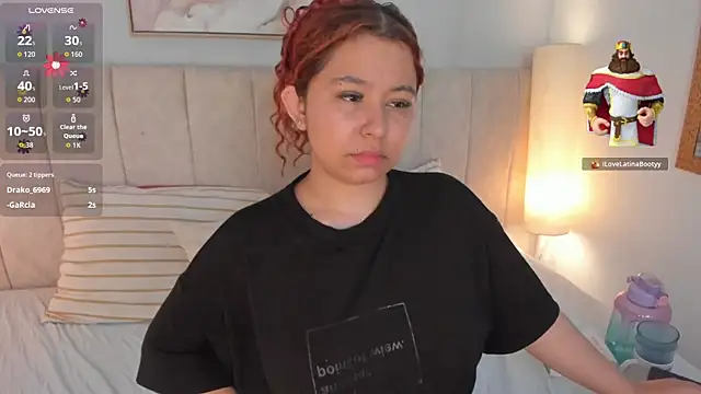 Atenea cuteee online show from April 11, 2026, 7:45 am