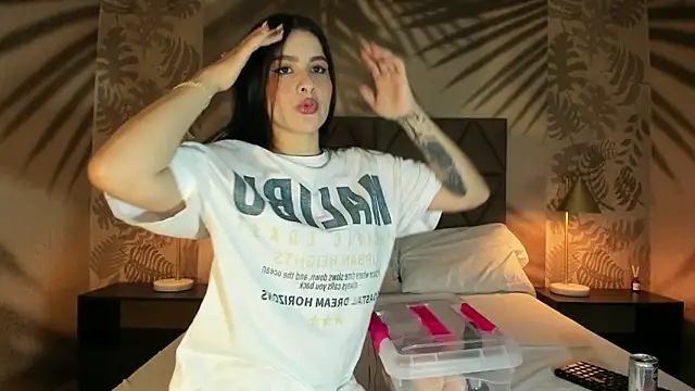 AnneDixie online show from February 26, 2026, 3:06 am