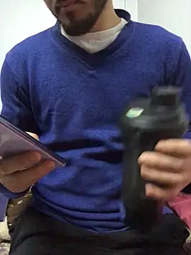 Snapshot of Arabian-B chatting on February 25, 2025, 12:27 pm Arabian-B online show from February 25, 2025, 12:27 pm