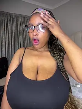 Bustygoddess32 online show from May 15, 2026, 11:03 pm