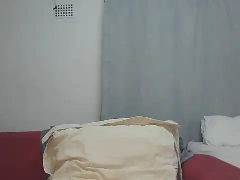 Sexxybella27 online show from January 5, 2026, 8:12 pm