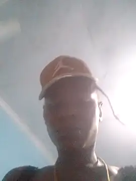 Naughtyy xx online show from September 29, 2025, 3:02 am