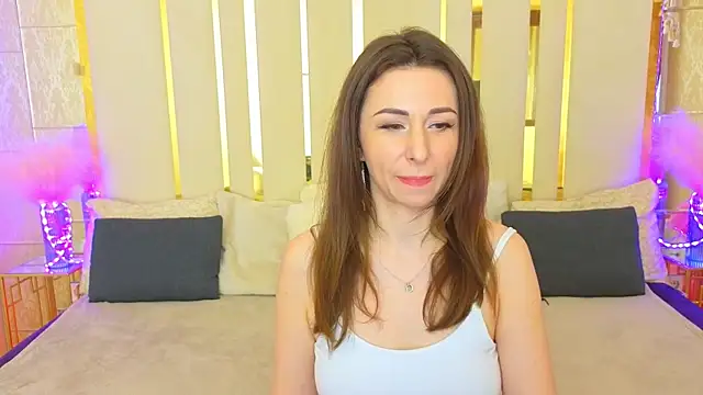 KimmmLi online show from October 22, 2025, 1:10 pm