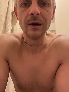 Snapshot of Arthur2288@xh chatting on February 2, 2026, 5:45 pm Arthur2288xh online show from February 2, 2026, 5:45 pm