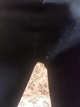 suarez1235 online show from February 8, 2026, 1:09 pm