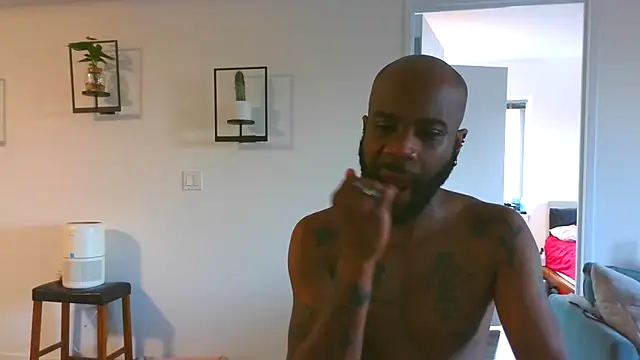 Horus0027 online show from April 15, 2026, 11:16 am