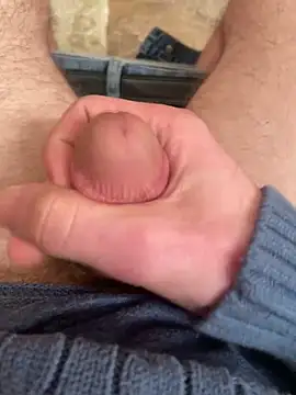 Snapshot of sexymessman chatting on March 1, 2025, 4:33 pm sexymessman online show from March 1, 2025, 4:33 pm