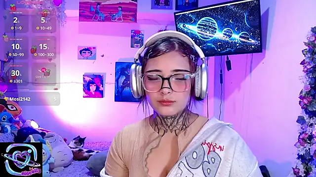 Snapshot of mia_catt05 chatting on July 29, 2026, 5:50 am mia catt05 online show from July 29, 2026, 5:50 am