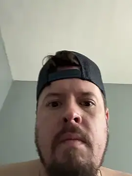 Snapshot of husband4555 chatting on February 19, 2026, 5:43 pm husband4555 online show from February 19, 2026, 5:43 pm