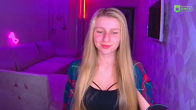 AmaliaQueen online show from November 24, 2025, 2:06 pm