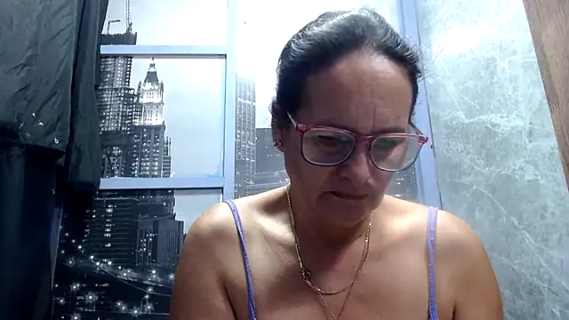 Nastylatinaxxx online show from February 15, 2026, 12:15 pm