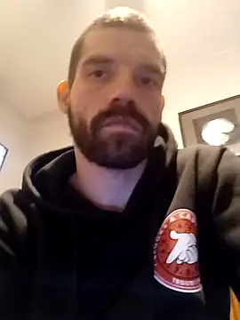 Snapshot of RuleMasterX chatting on November 17, 2025, 1:31 am RuleMasterX online show from November 17, 2025, 1:31 am