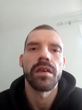 Snapshot of RuleMasterX chatting on October 28, 2025, 9:14 pm RuleMasterX online show from October 28, 2025, 9:14 pm