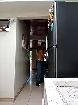 sebasxx97 online show from February 13, 2026, 3:23 pm