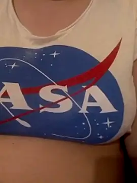 Snapshot of Zanoba-16 chatting on March 23, 2026, 11:37 pm Zanoba-16 online show from March 23, 2026, 11:37 pm