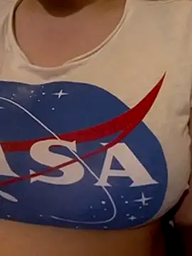 Snapshot of Zanoba-16 chatting on March 25, 2026, 10:52 pm Zanoba-16 online show from March 25, 2026, 10:52 pm